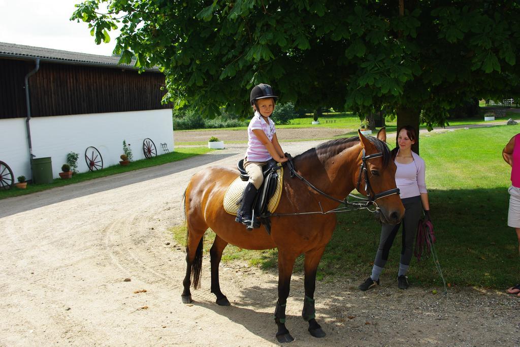 Bed and Breakfast Moorberghof Sagau Екстер'єр фото